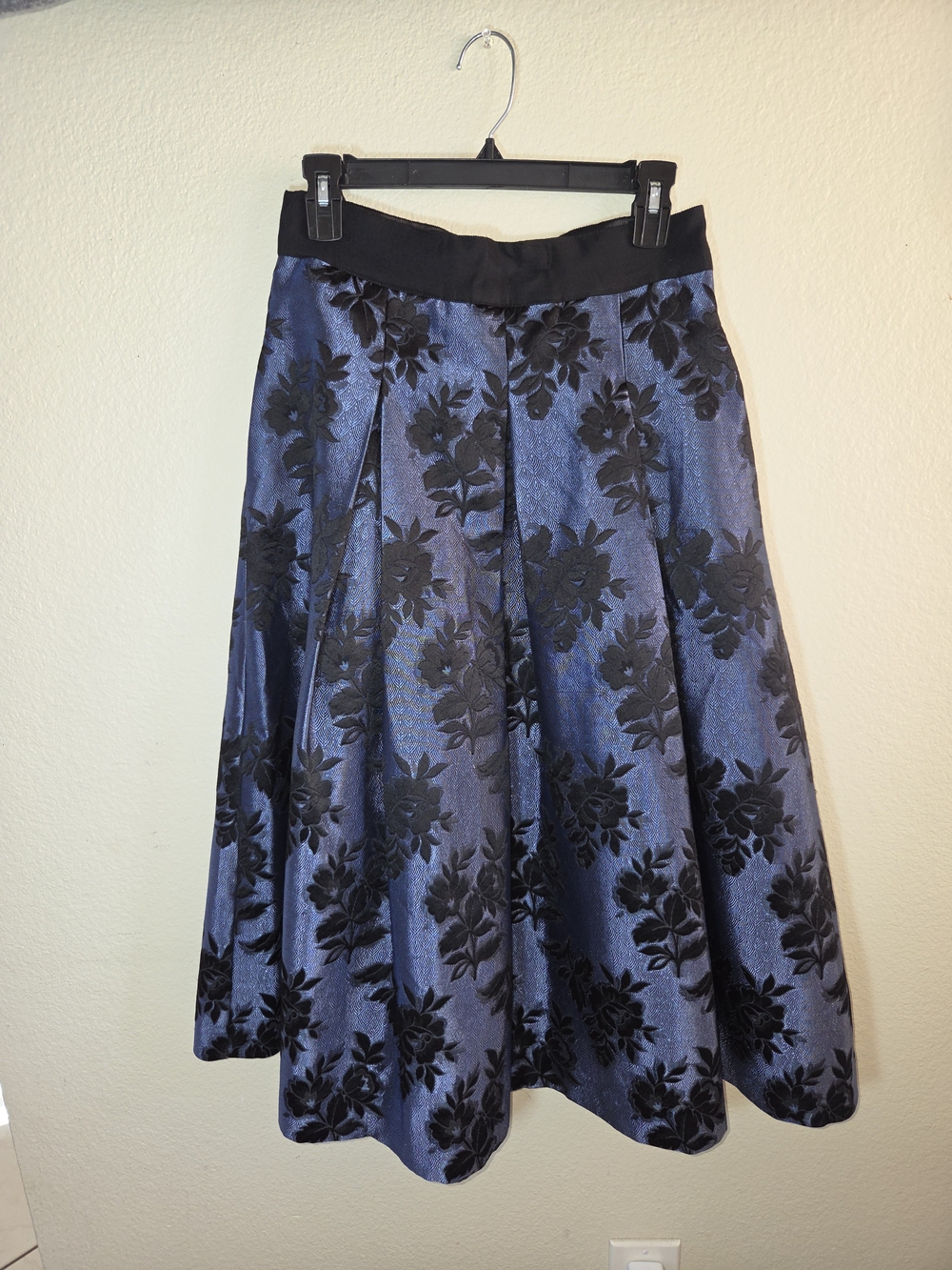 NWT Blue Floral A-Line Midi Skirt with Black Overlay White House Black Market